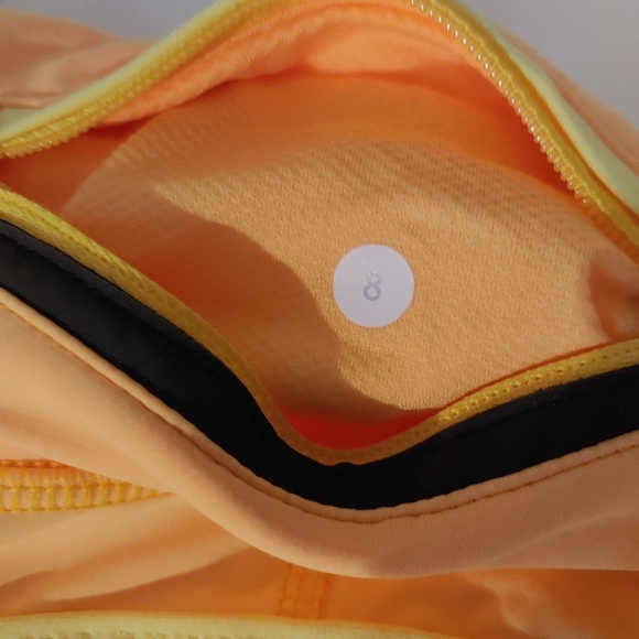 Lululemon orangish yellow leggings size 8 - Picture 3 of 5
